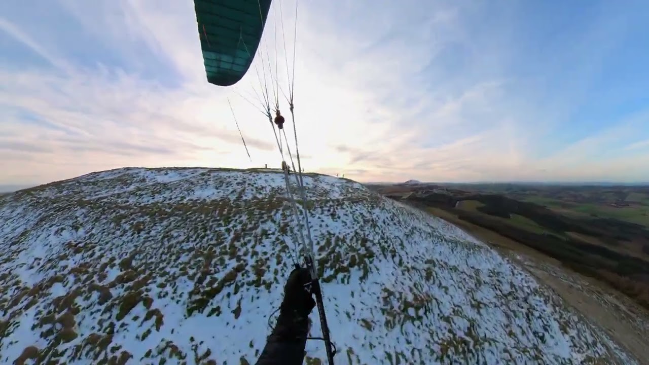 Soaring at Lomond hill