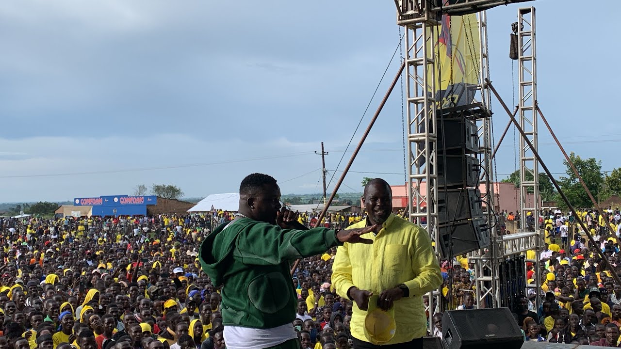 TOODWONG GAVE A SPECIAL WORD TO EDDY WIZZY IN NWOYA