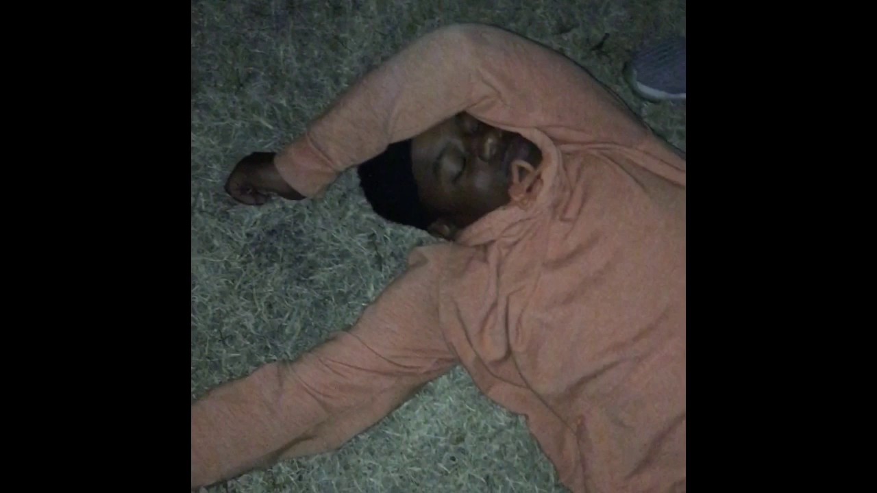 Dab Blunt Makes Dude Pass Out
