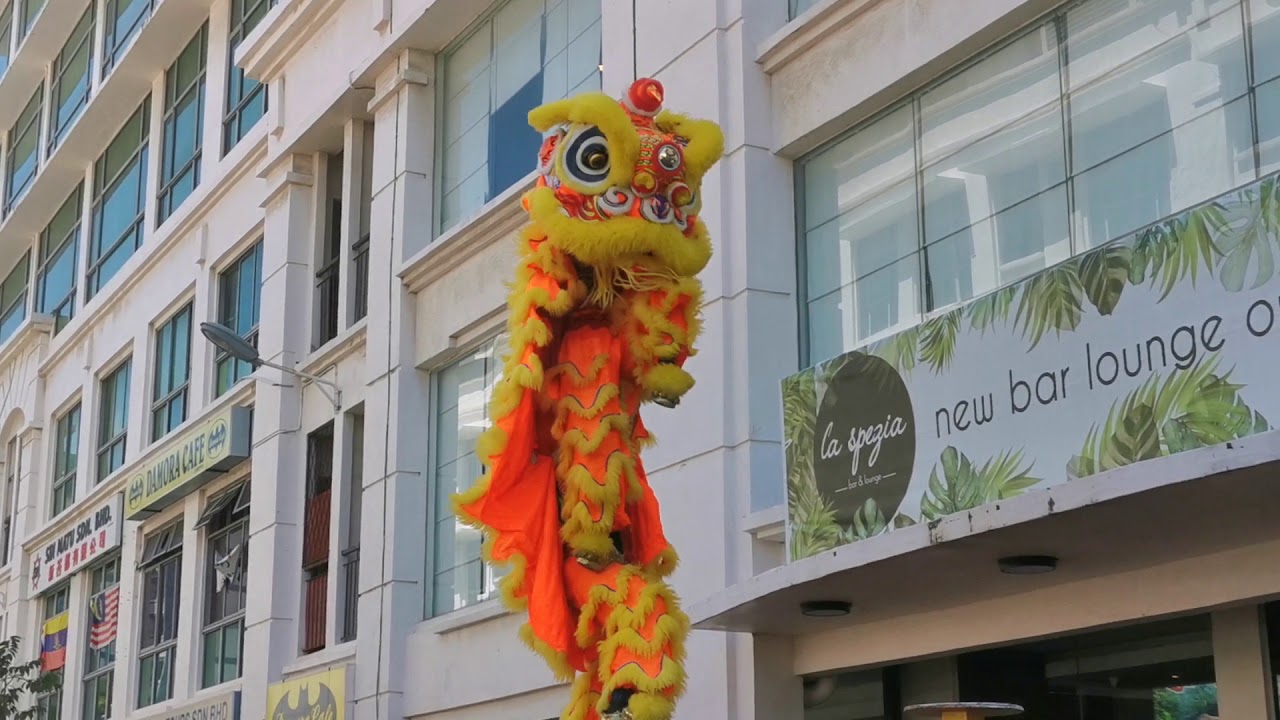 Lion Dance @ Lazenda Hotel, Labuan 08.02.2020
