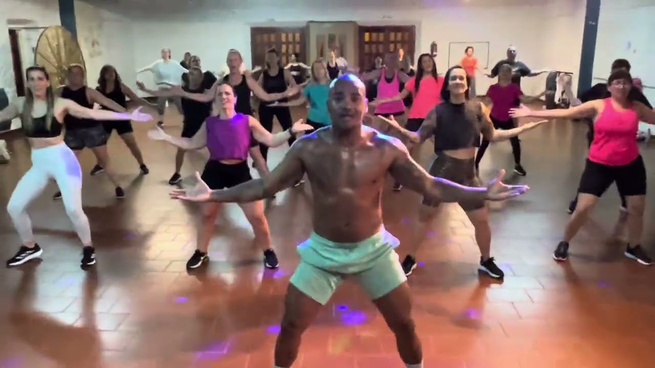 Ave María /zumba / David Bisbal #zumba #avemaria #davidbisbal