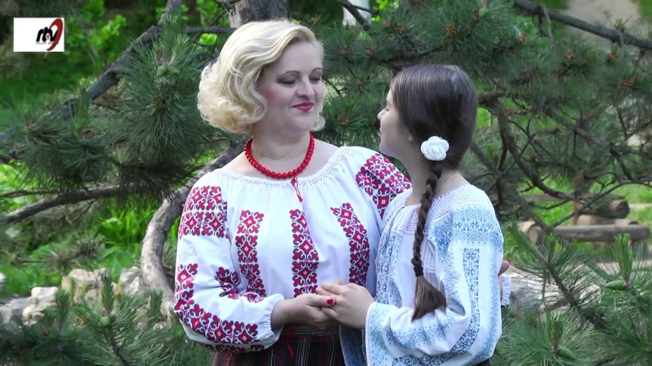 Silvia  Goncear  si  Nica  Dudca -  Fericita -s pe  pamant