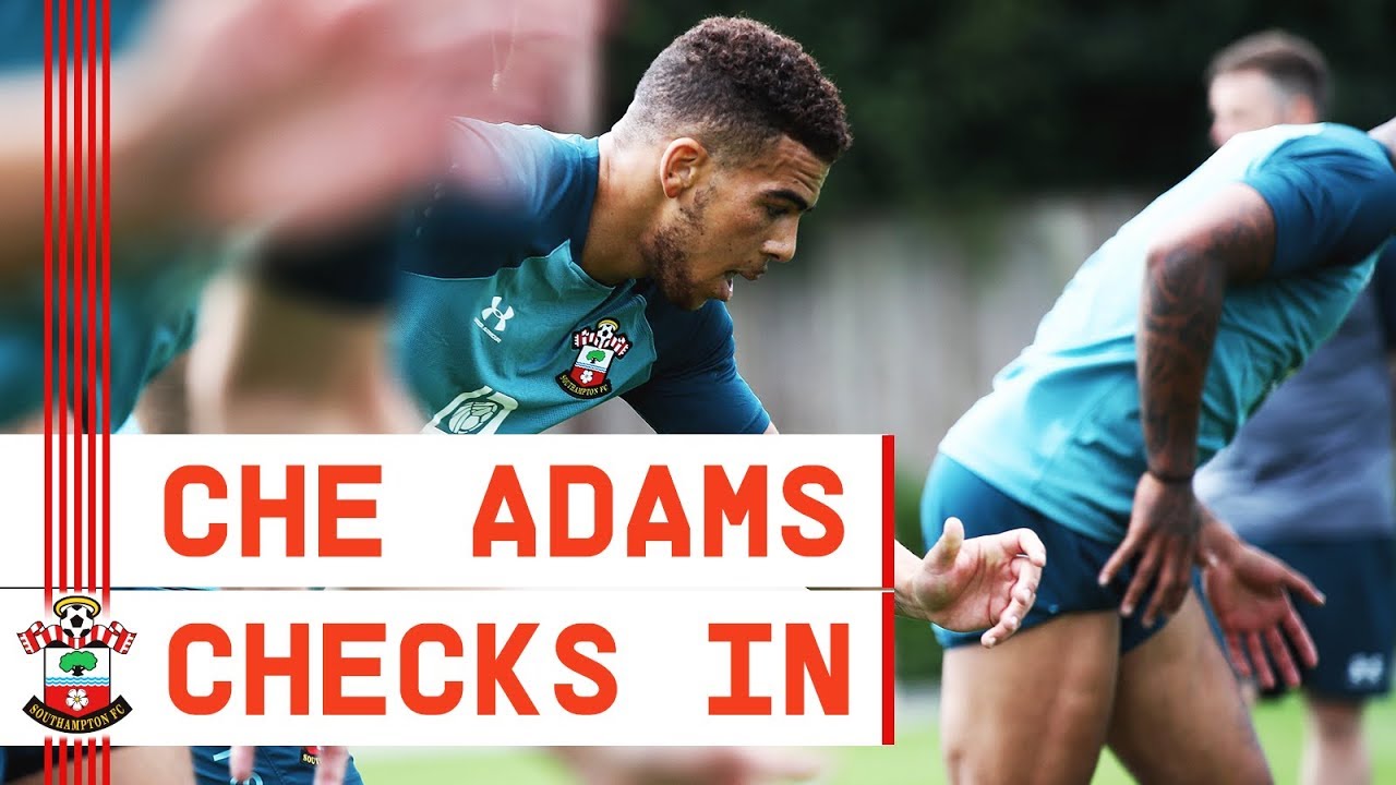 BEHIND THE SCENES | Che Adams checks in at Southampton