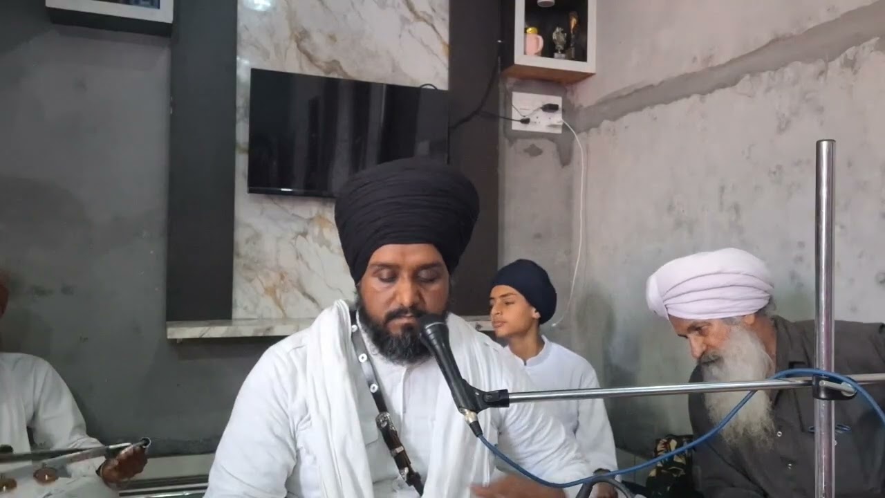 ਕੰਵਲਪ੍ਰੀਤ ਸਿੰਘ ਦੇ ਲਾਡਲੇ ਸਪੁੱਤਰ ਮਨਕਰਨ ਸਿੰਘ ਦੇ ਜਨਮਦਿਨ ਦੀ ਖੁਸੀ ਚ ਕੀਰਤਨ ਸਮਾਗਮ 