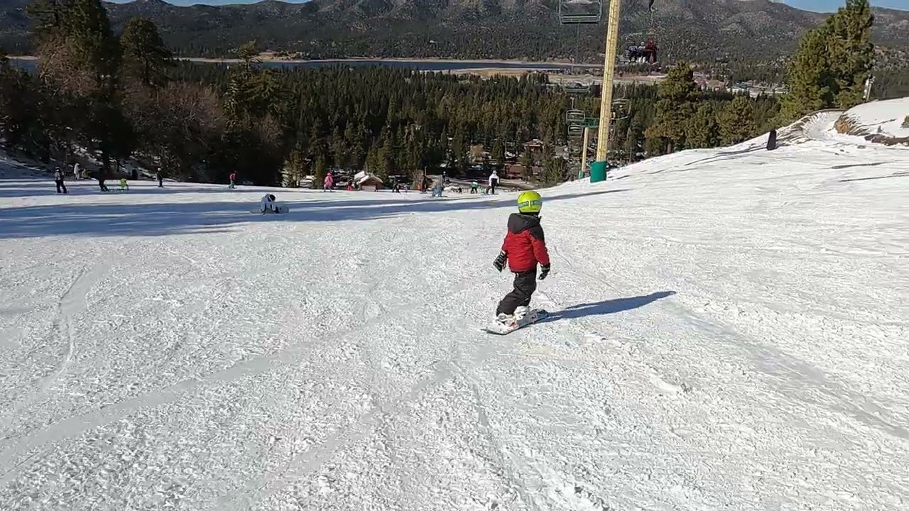 Big Bear Mountain Snow Summit - Jacob burning it up on Summit Run. Just learned S Turns and toe edge