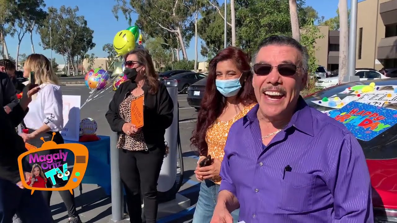 DON PEDRO RIVERA-SU ESPOSA, JUANITA, LO SORPRENDE EN SU CUMPLEANOS NUMERO 74!! TAMBIEN ROSIE Y PEDRO
