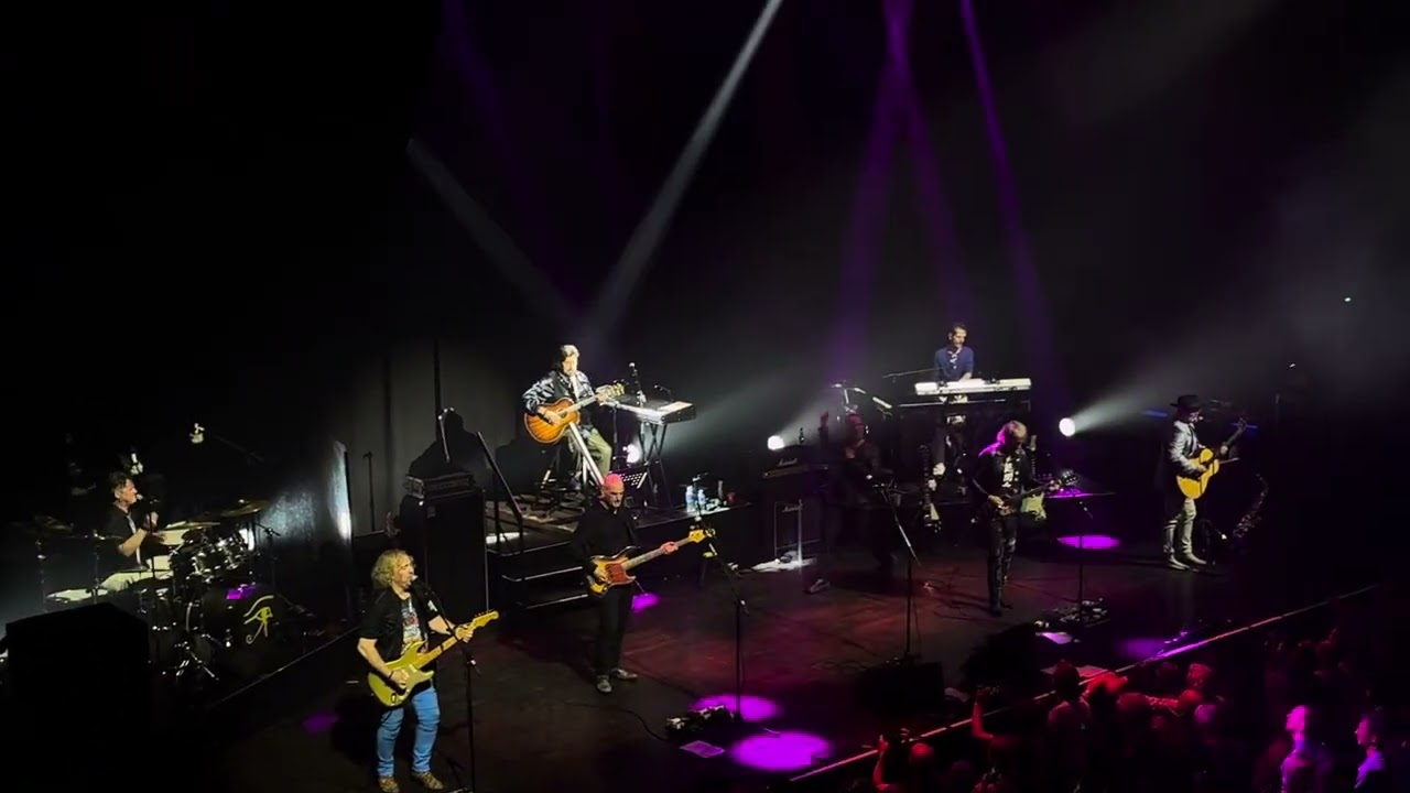 Alan Parsons Live Project Sirius/Eye in the sky 16-06-25 Tivoli Vredenburg @marcelkoops6110