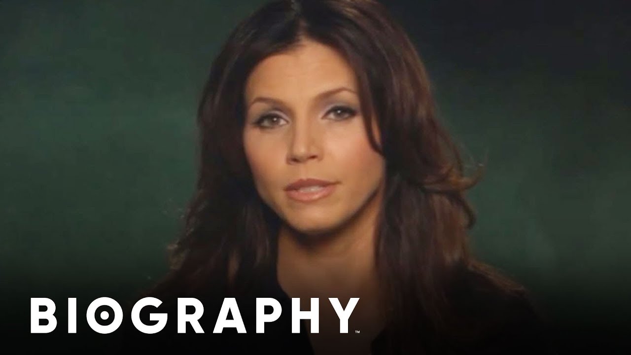 Charisma Carpenter: Celebrity Ghost Stories | Biography