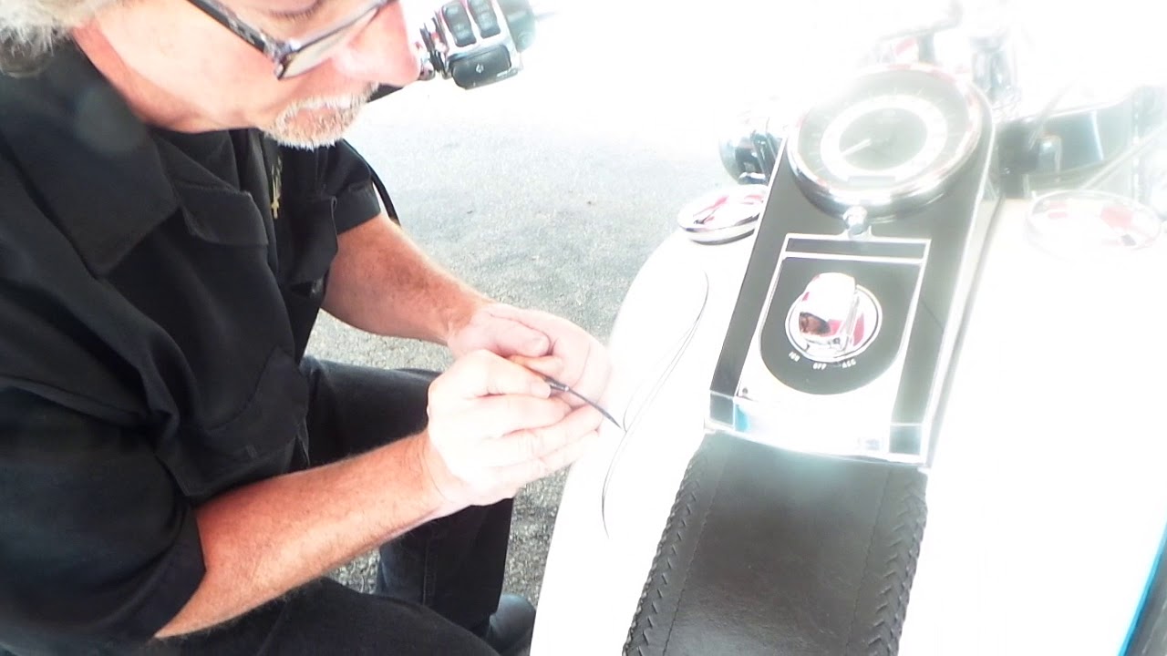 Motorcycle Dealer Pinstriper