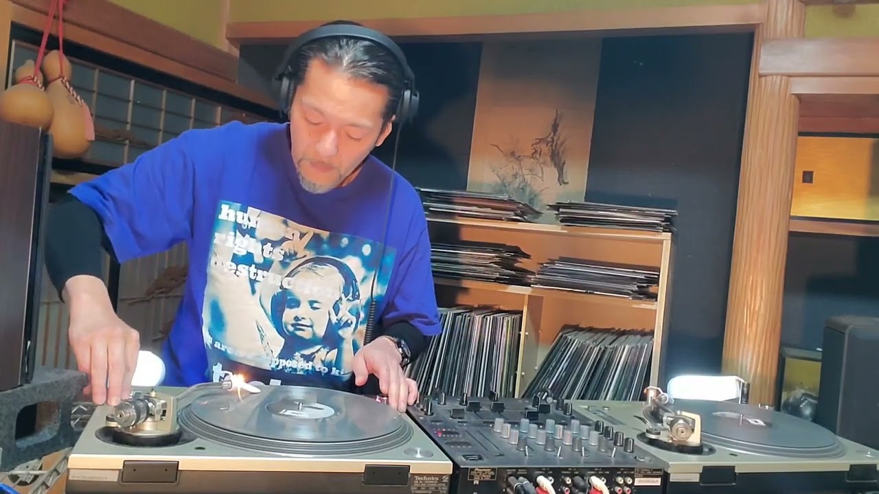 hyped for good acid.  #techno #technomusic #vinyl #records