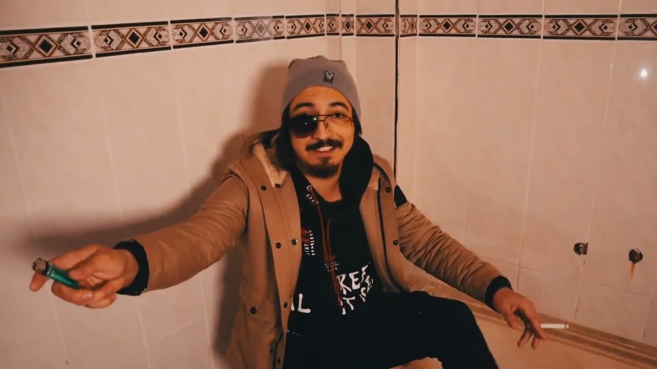 TERKEDİLMİŞ CİNLİ EVDE 1 GECE GEÇİRDİK!