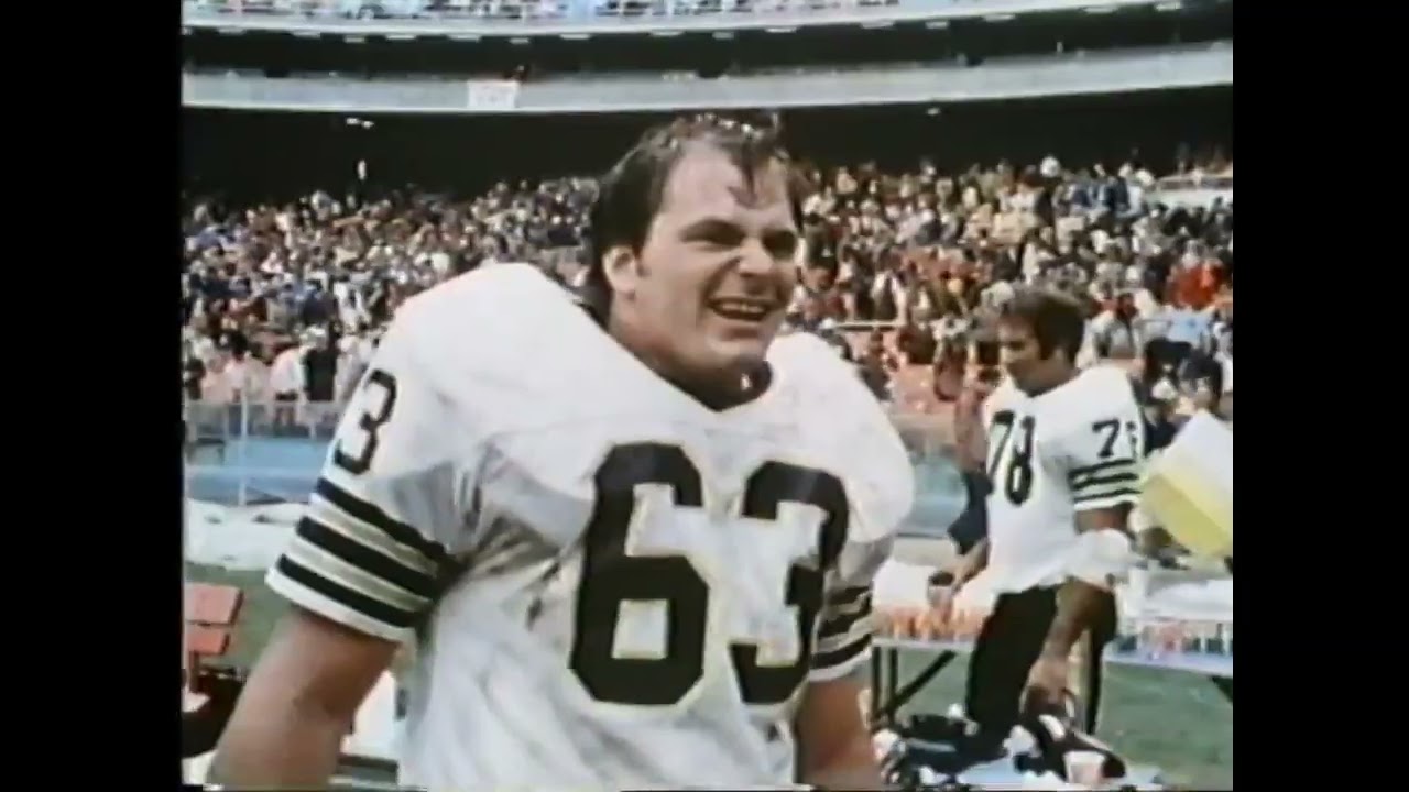 Sports Illustrated Best of Football Follies: Classical Follies