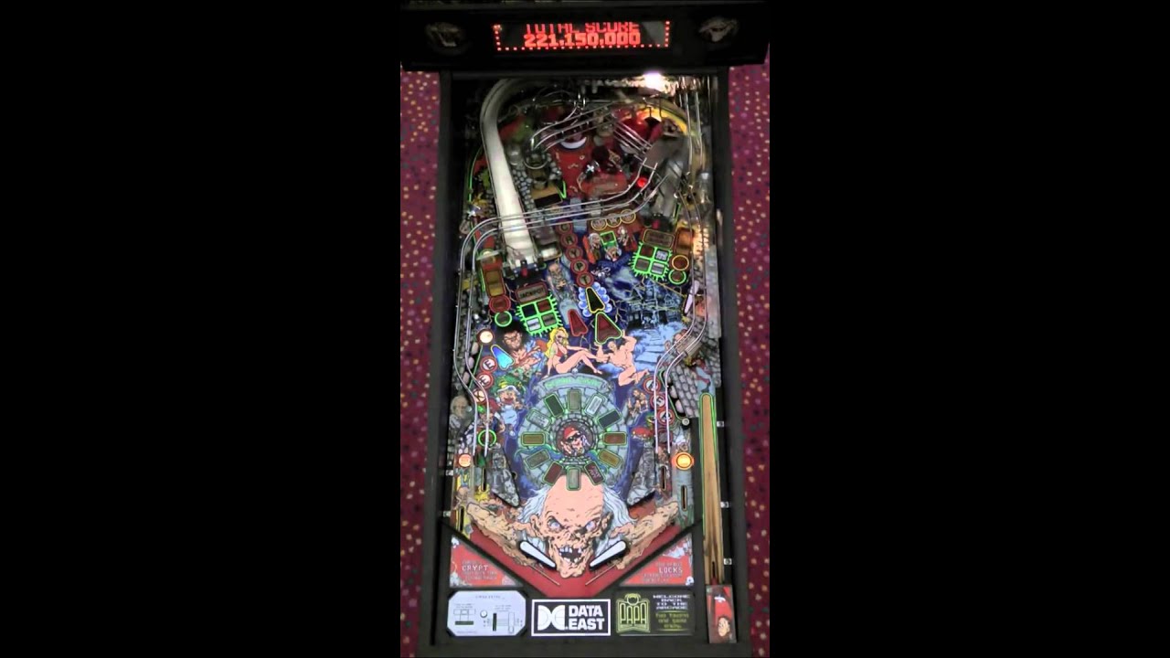 Tales from the Crypt Pinball Gameplay