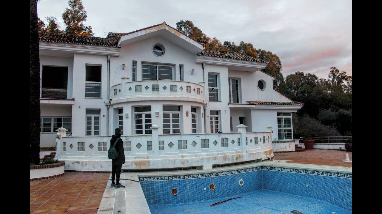 Esta MANSIÓN ABANDONADA CUESTA MILLONES DE EUROS!- Exploración Urbana(Lugares Abandonados)