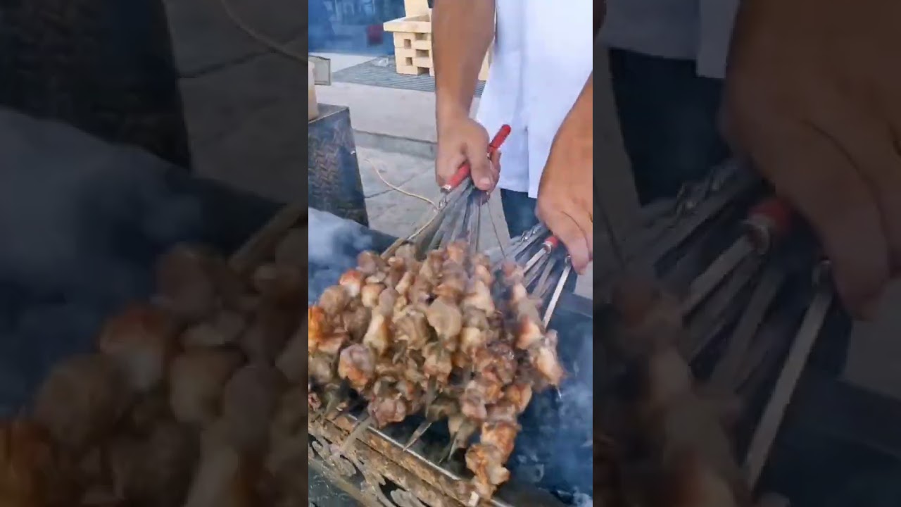 Roasted lamb is the best in Xinjiang