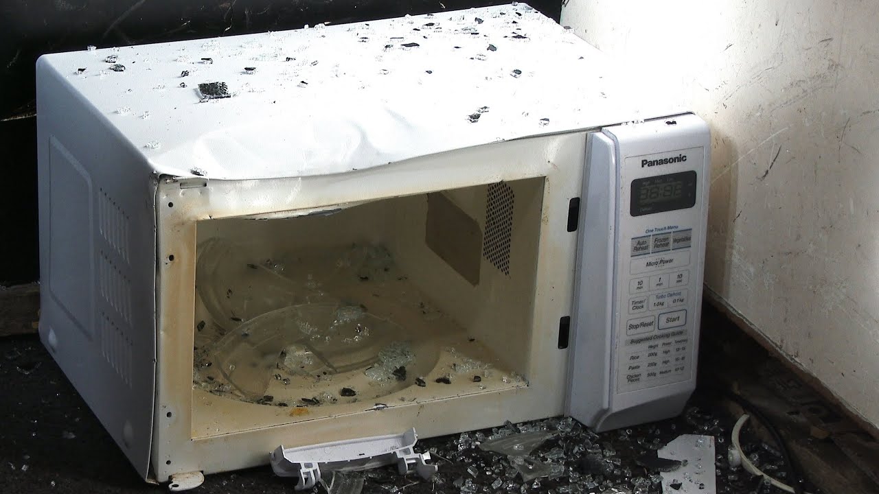 Разбиваем микроволновую печь Panasonic NN-S235WF