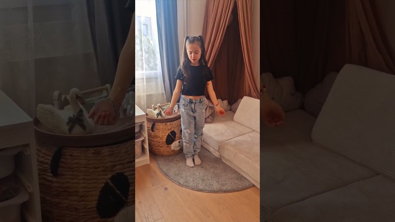 Spieglein Spieglein  an der Wand 🤪#shirin#david#dance#