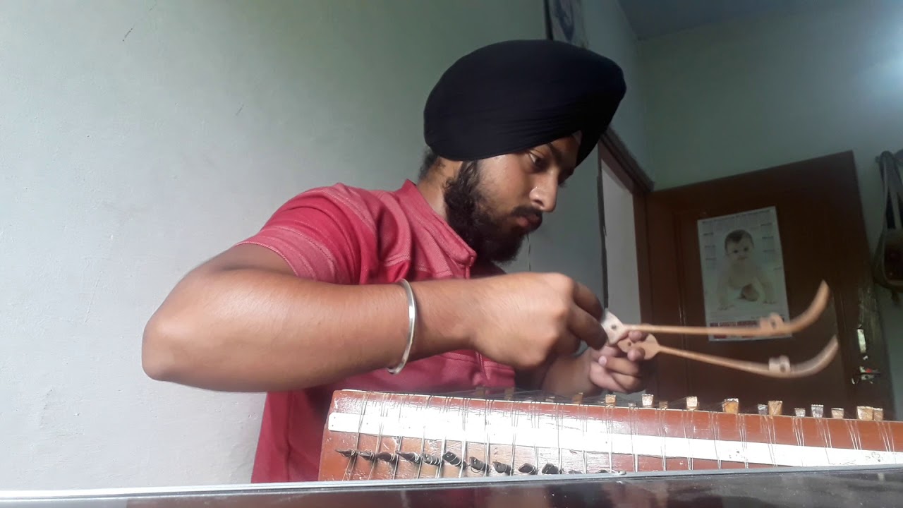 Cover of song/Neele Neele Ambar Par/on santoor/by Swaranjot Singh Santoor(7889938011)