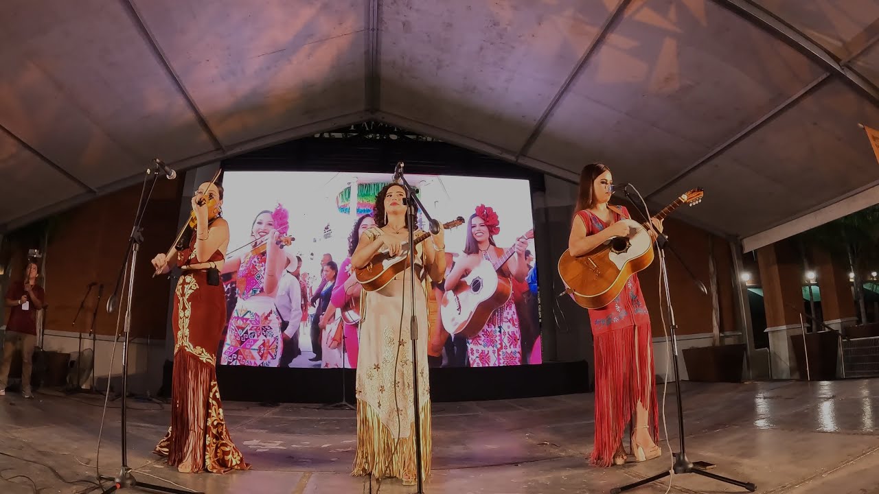 FESTIVAL DE LAS HUASTECAS  MUJERES TAMAULIPECAS