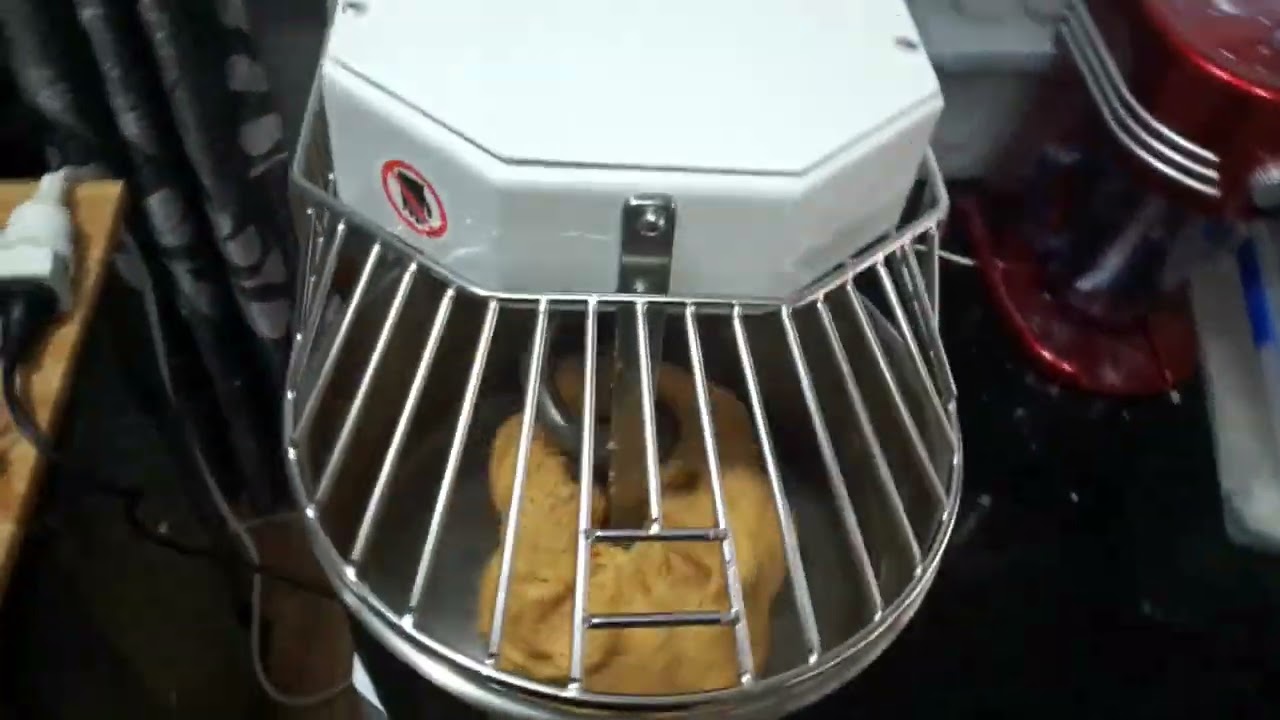 Vevor 3kg spiral dough mixer.