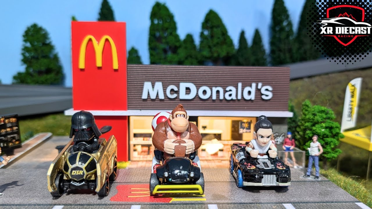 Mario Kart Legends Diecast Racing Tournament + SPECIAL GUESTS!