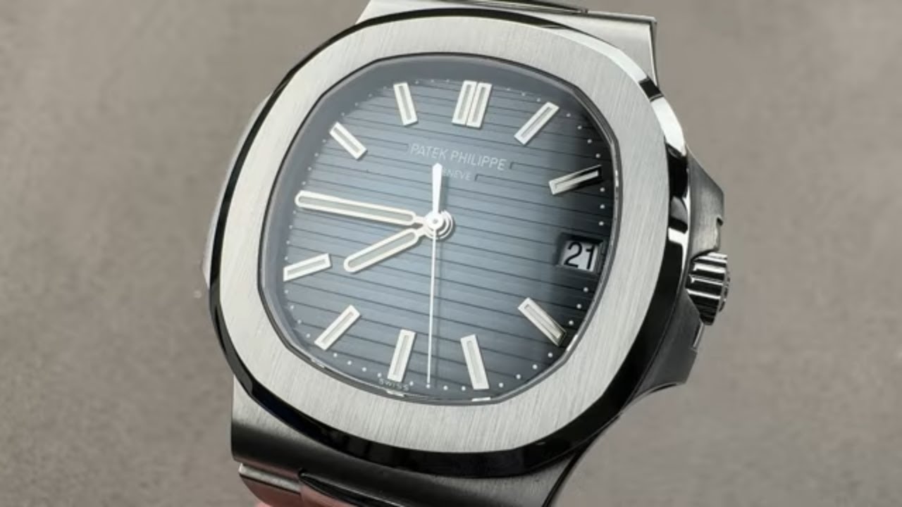 Patek Nautilus 5711/1A-010 | Практический обзор легендарных спортивных часов из нержавеющей стали