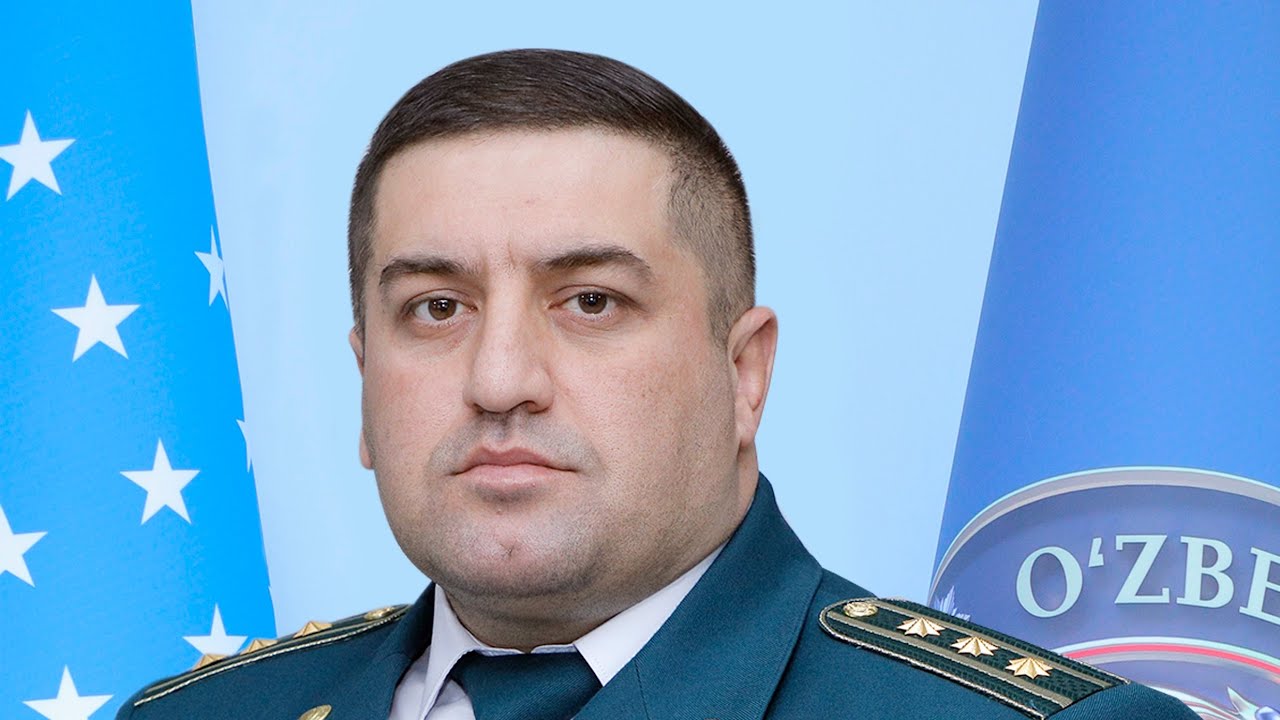 БЛОГЕРГА ШАНТАЖ.. ПРЕЗИДЕНТНИ СИЁСАТИГА ҚАРШИЛАР ЛАВОЗИМИДАН БЎШАШИ ШАРТ.. 