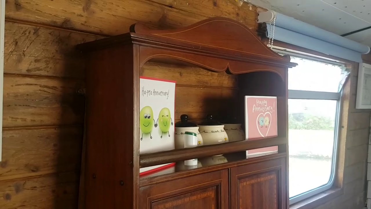 Narrowboat storage