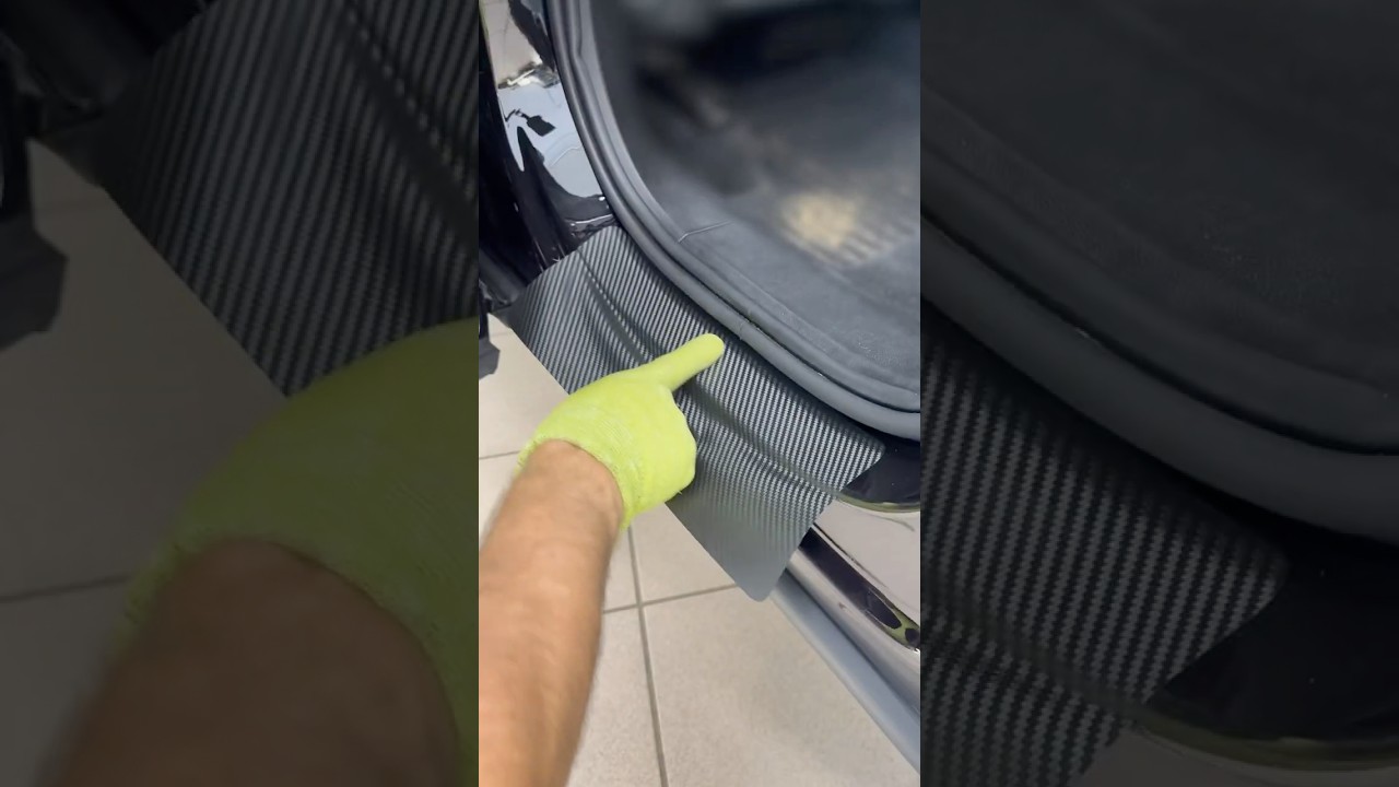 Door Sill Upgrade &ndash; Scratch Protection with Carbon Vinyl