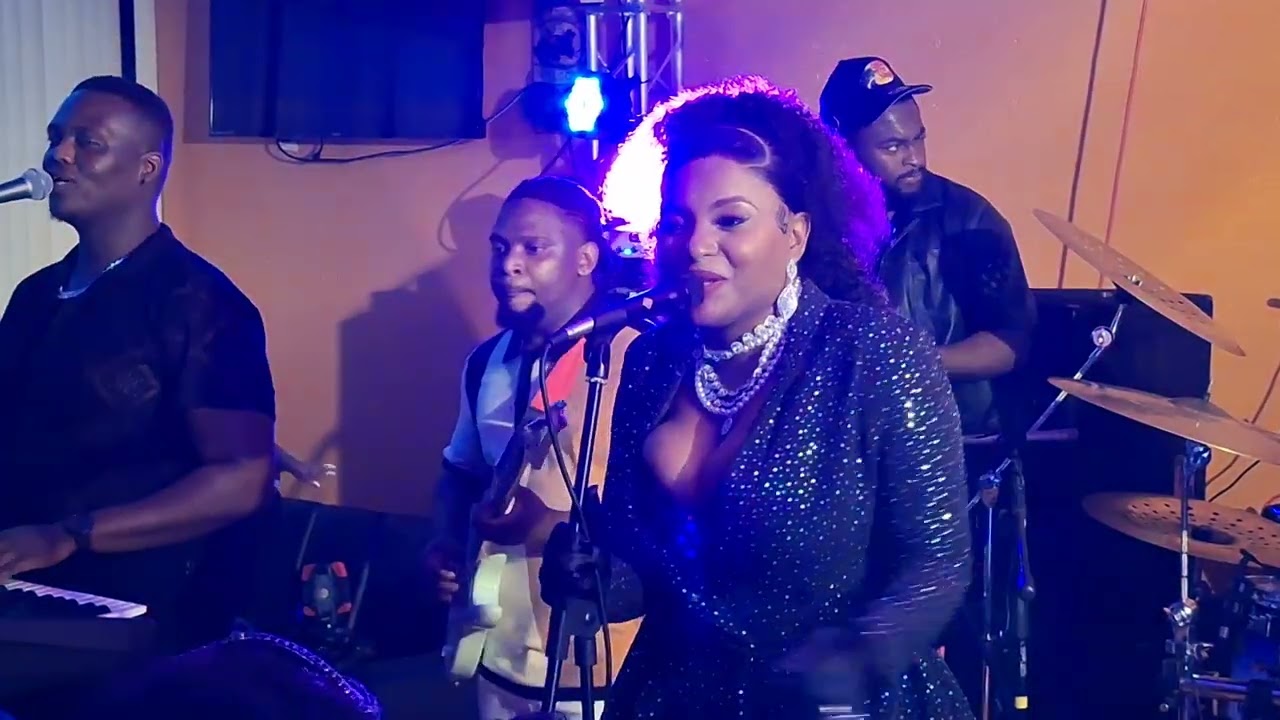 ZILE(ANIE ARLETE)#TI POUCHON LIVE MUSIC🎶PERFORMING @JACKSONVILLE BEL DJAZ TOUT MOUN JWEN BEL EKIP 