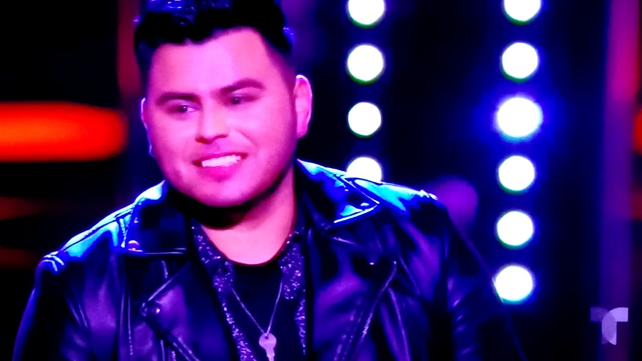 Team Guzmán Abel y Adriána cantando stay en voz USA