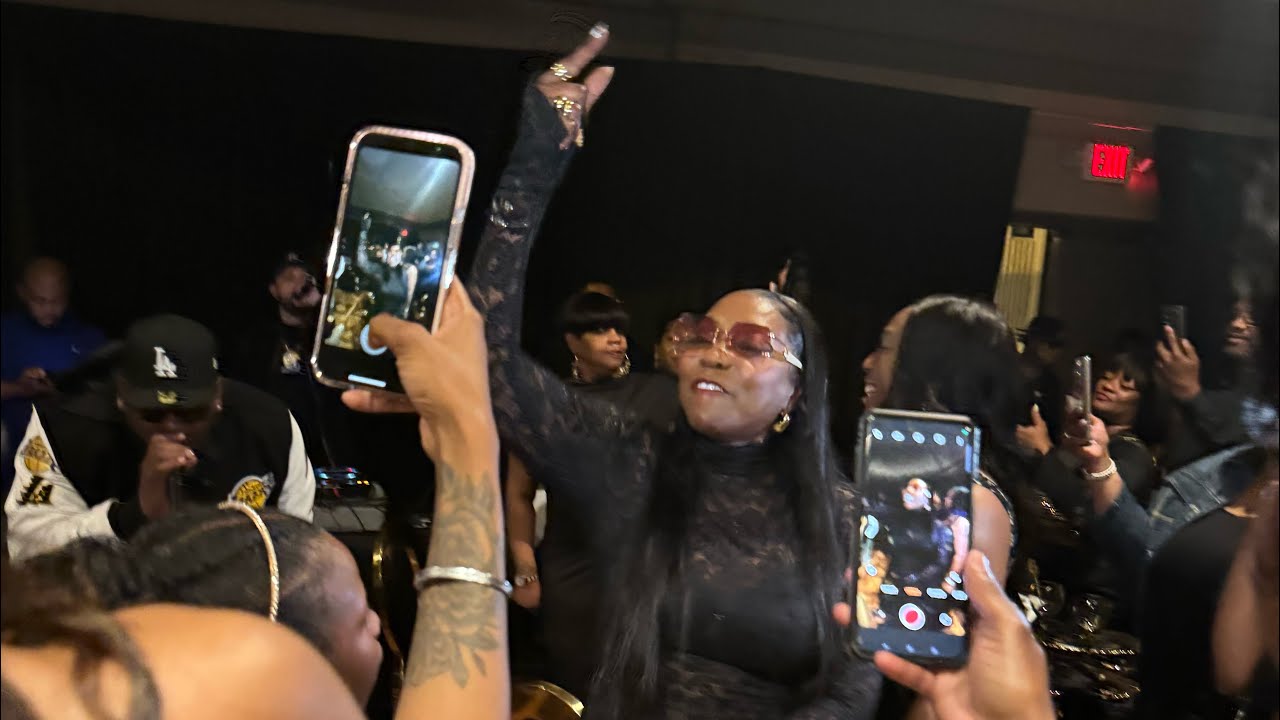 Petey Pablo performing Freak-A-leek