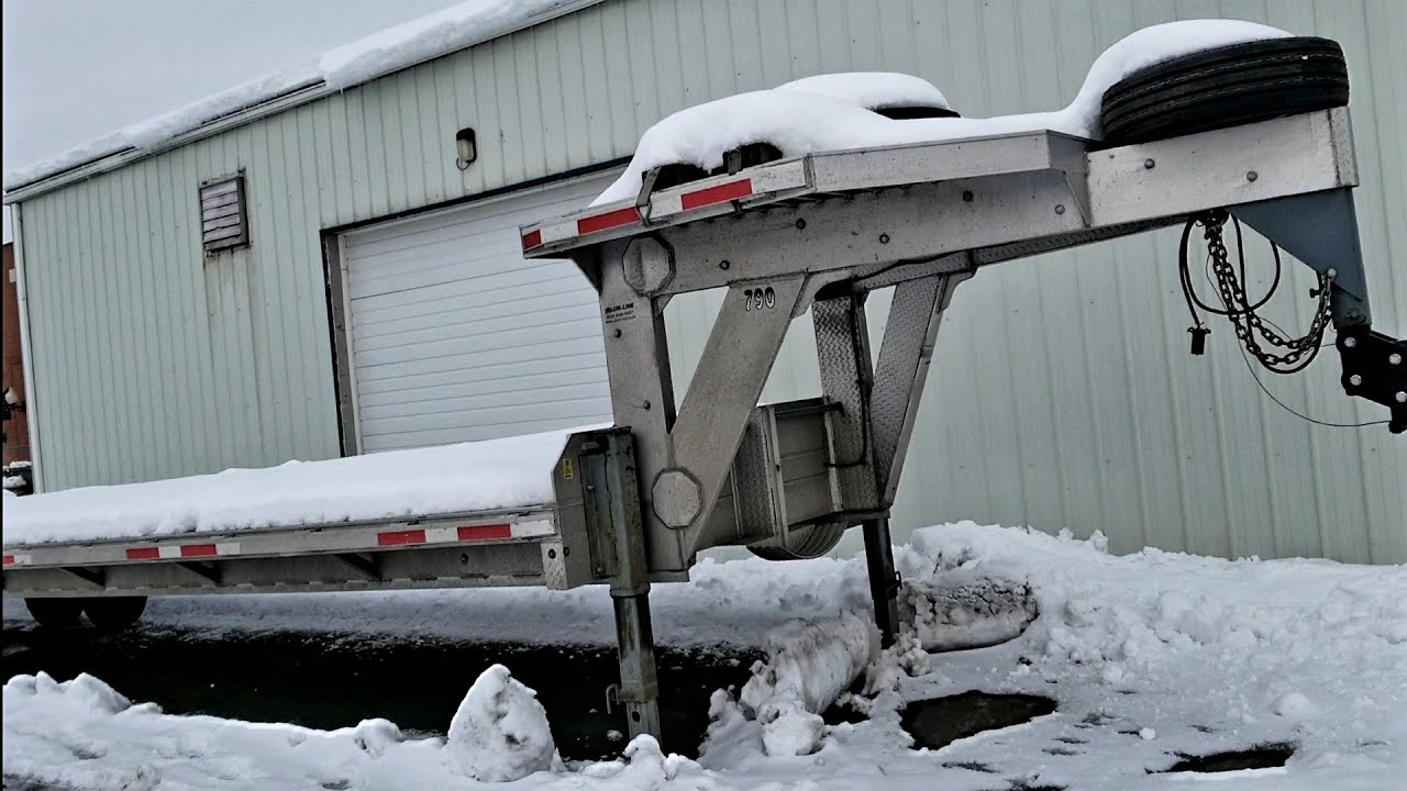 Aluminum flatbed gooseneck. Would I buy one?