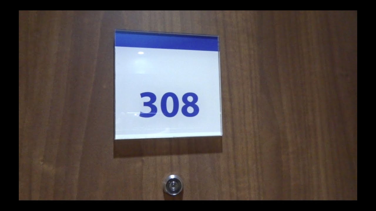 Room 308 tour | Double Bed @ Holiday Inn Express London - Wimbledon South, Wimbledon, England