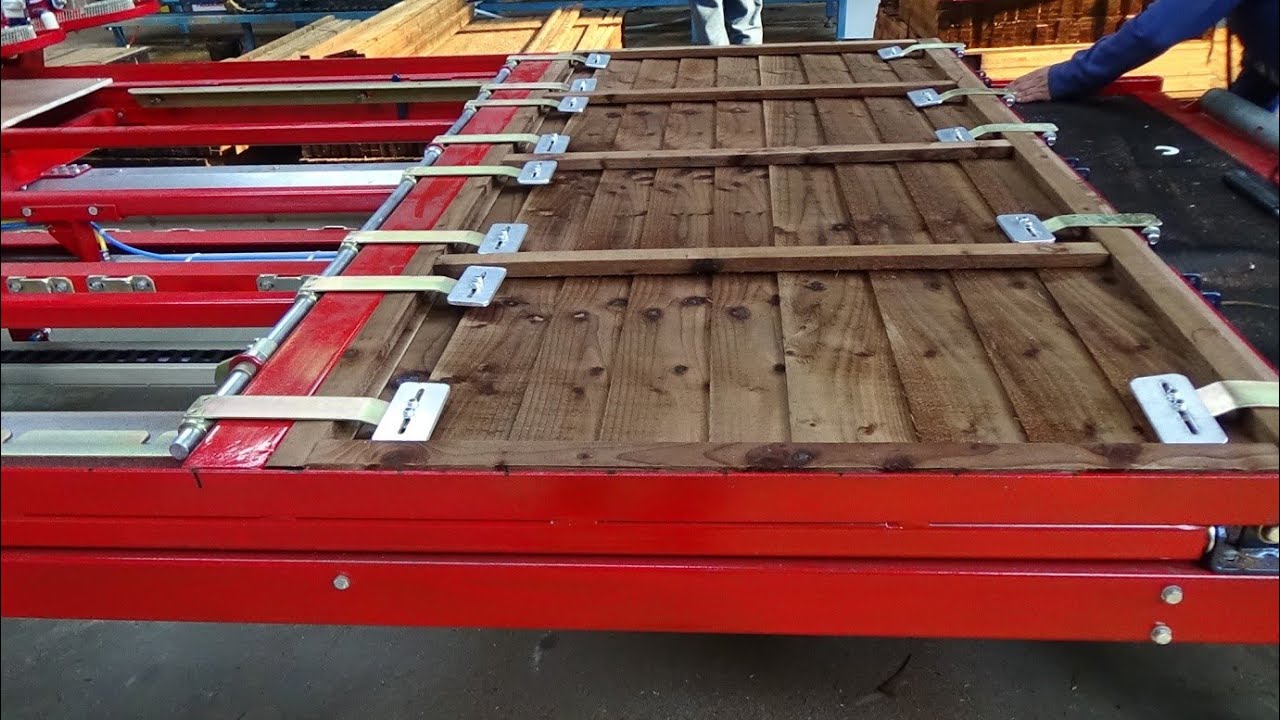 Airtex Fence Panel Machine