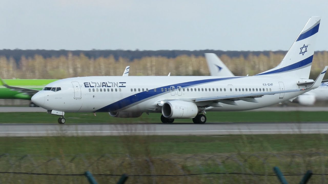 Боинг 737-900 