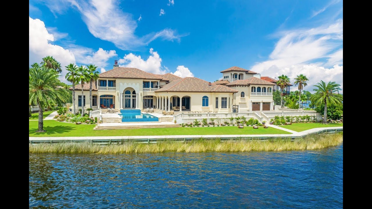 Grand Waterfront Estate in Panama City Beach, Florida | Sotheby's International Realty