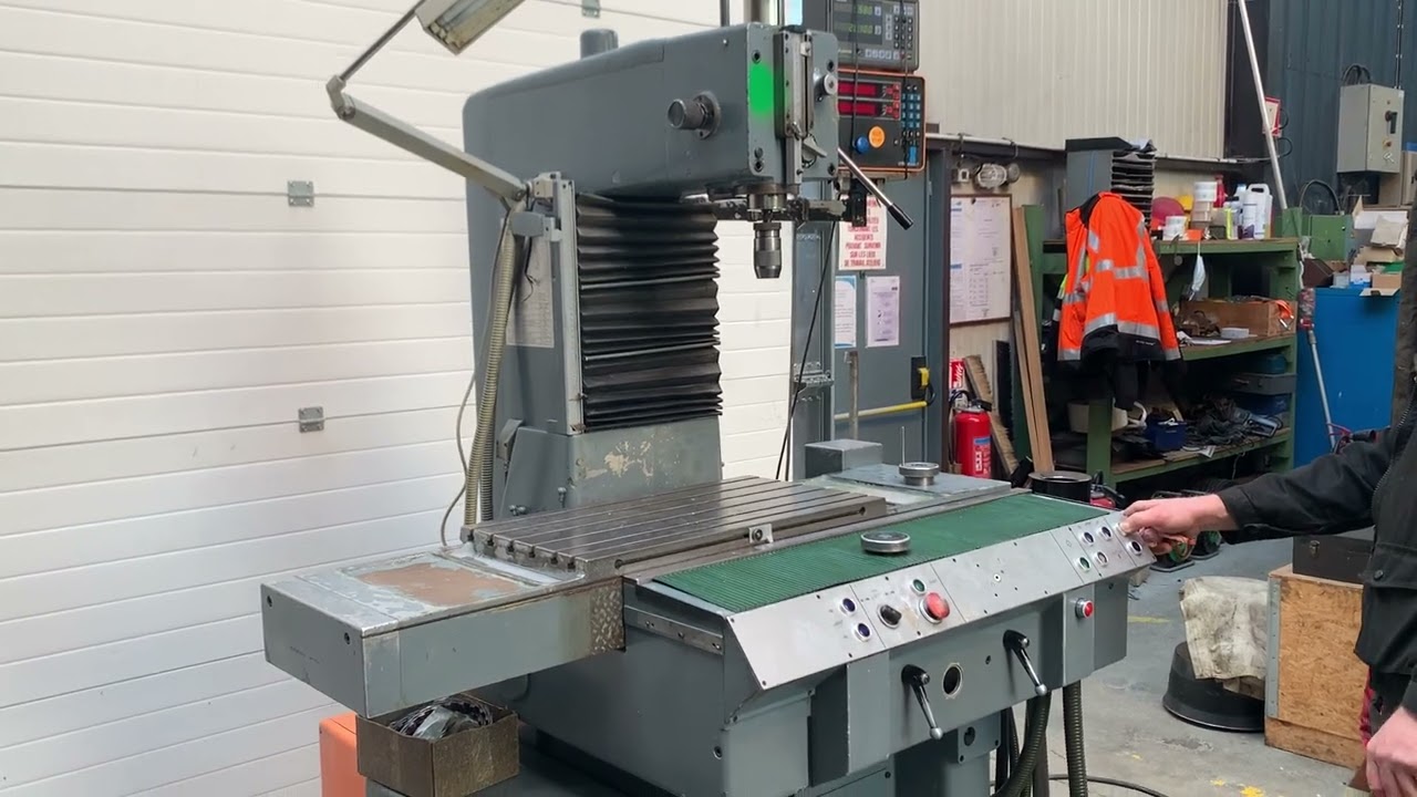 Pointeuse/fraiseuse HAUSER 3DR - www.retec-machines.com