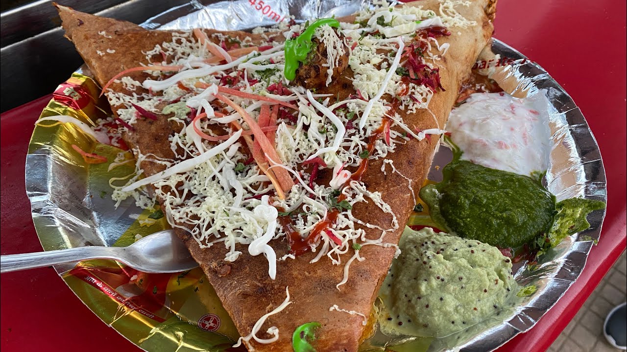 India's Most Hygenic and Unique Dosa at Suraj Dosawala |Indian Street Food