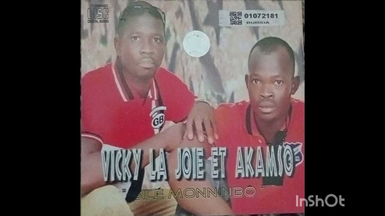 VICKY LA JOIE et AKAMSO le titre DJIGUITAGNAN