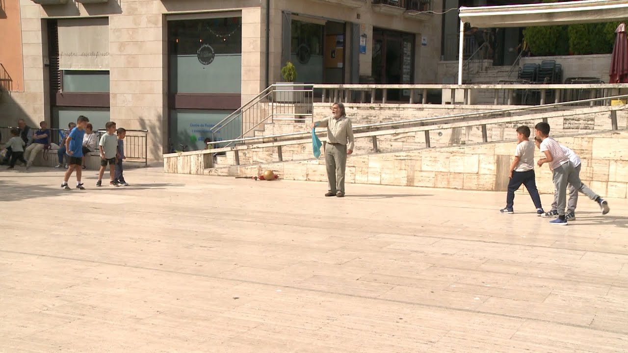 Acaba el cicle 'Plaça x plaça' a Roda de Ter, que vol recuperar el veïnatge i l’activitat al carrer