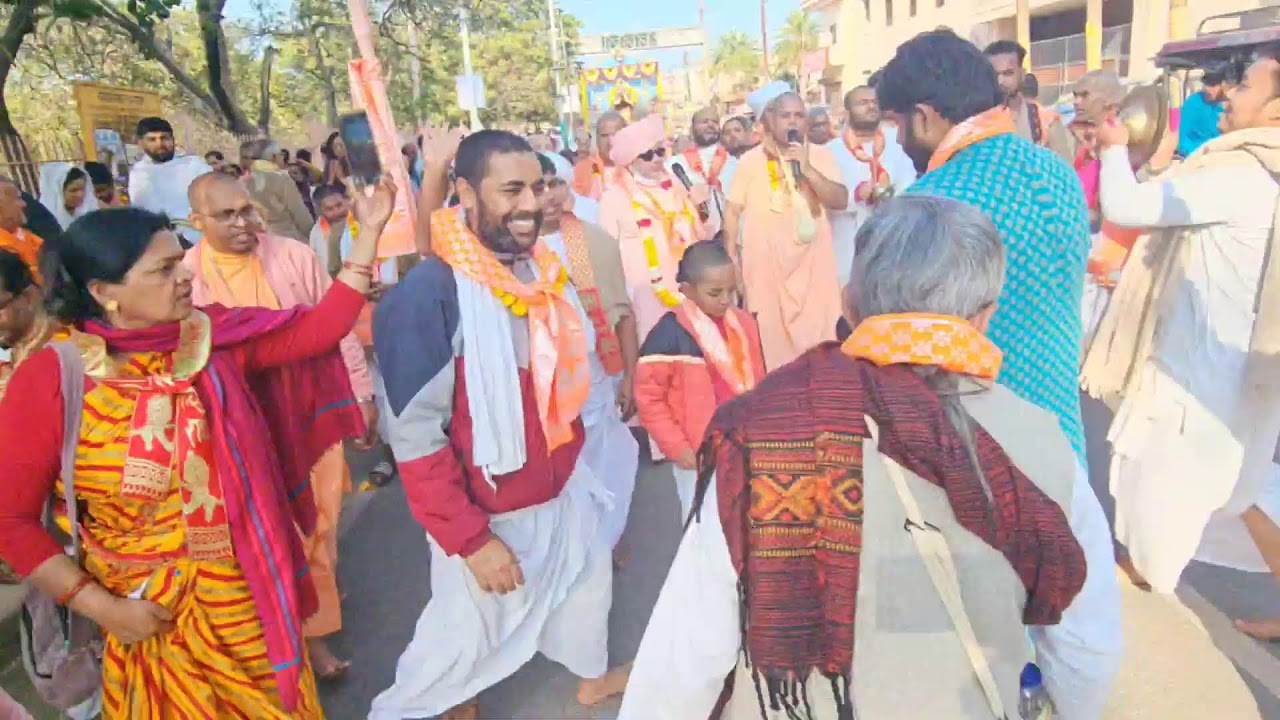 श्री ठाकुर प्रभुपाद उत्सव