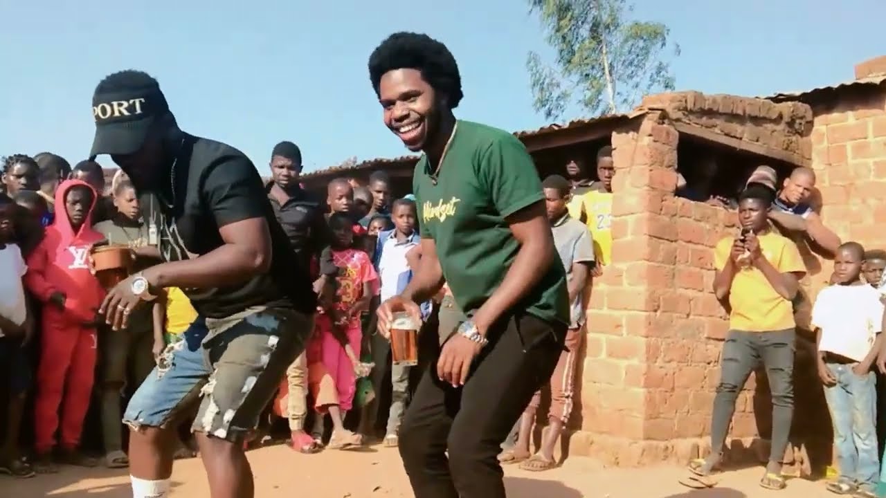 NAMAGOA ft NGELOVE - Batismo Namaripe ( Vídeo Oficial 2025 )