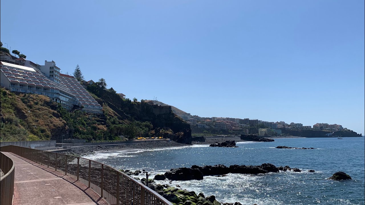 Walk from Funchal to  Câmara de Lobos