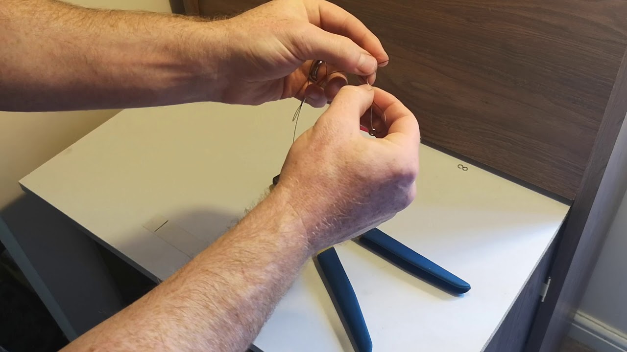 Titanium Deadbait Trace Construction by Cahira Nitinol