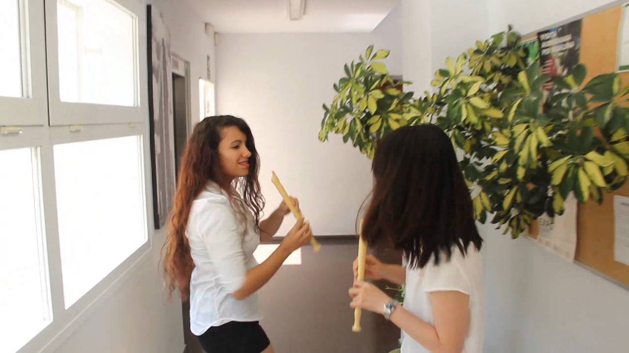 Lipdub 4t ANGL&Egrave;S (Curs d'estiu 2015)