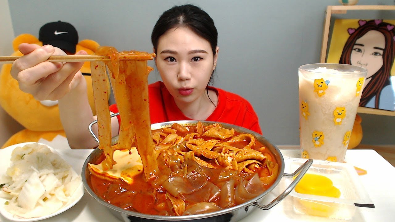 엽기떡볶이에 중국당면 먹방 Mukbang