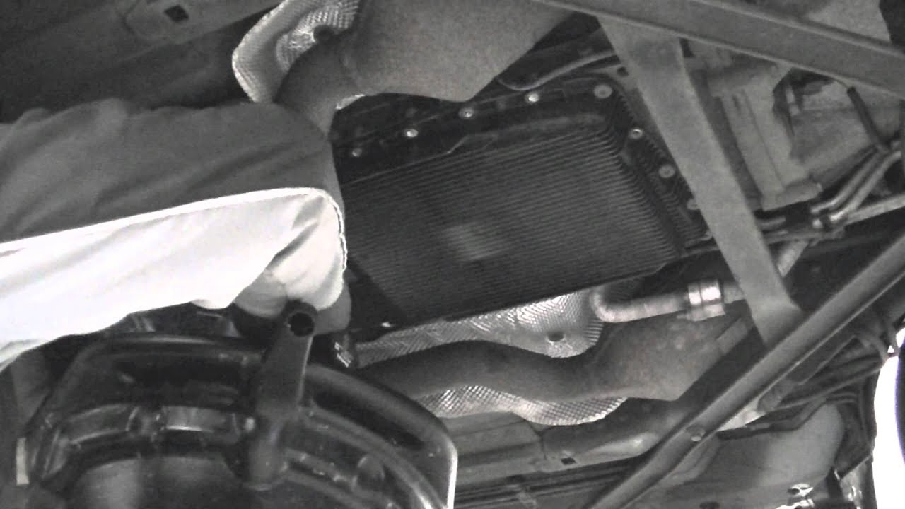Changing the transmission filter and fluid on a ZF 6hp26 automatic - Jaguar