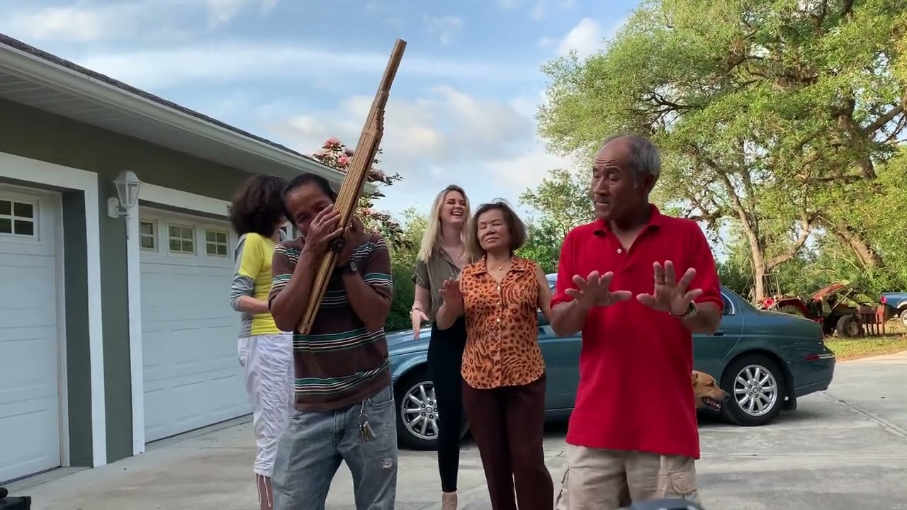 Vern or Venune - Khaen playing on a Sunday afternoon 3 - September, 2019, Fort Myers Florida