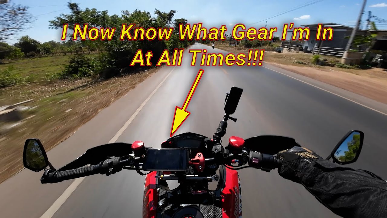 Ducati Hypermotard 821 Mods Part 10 - Healtech Gear Indicator & USB Power Install #ducati